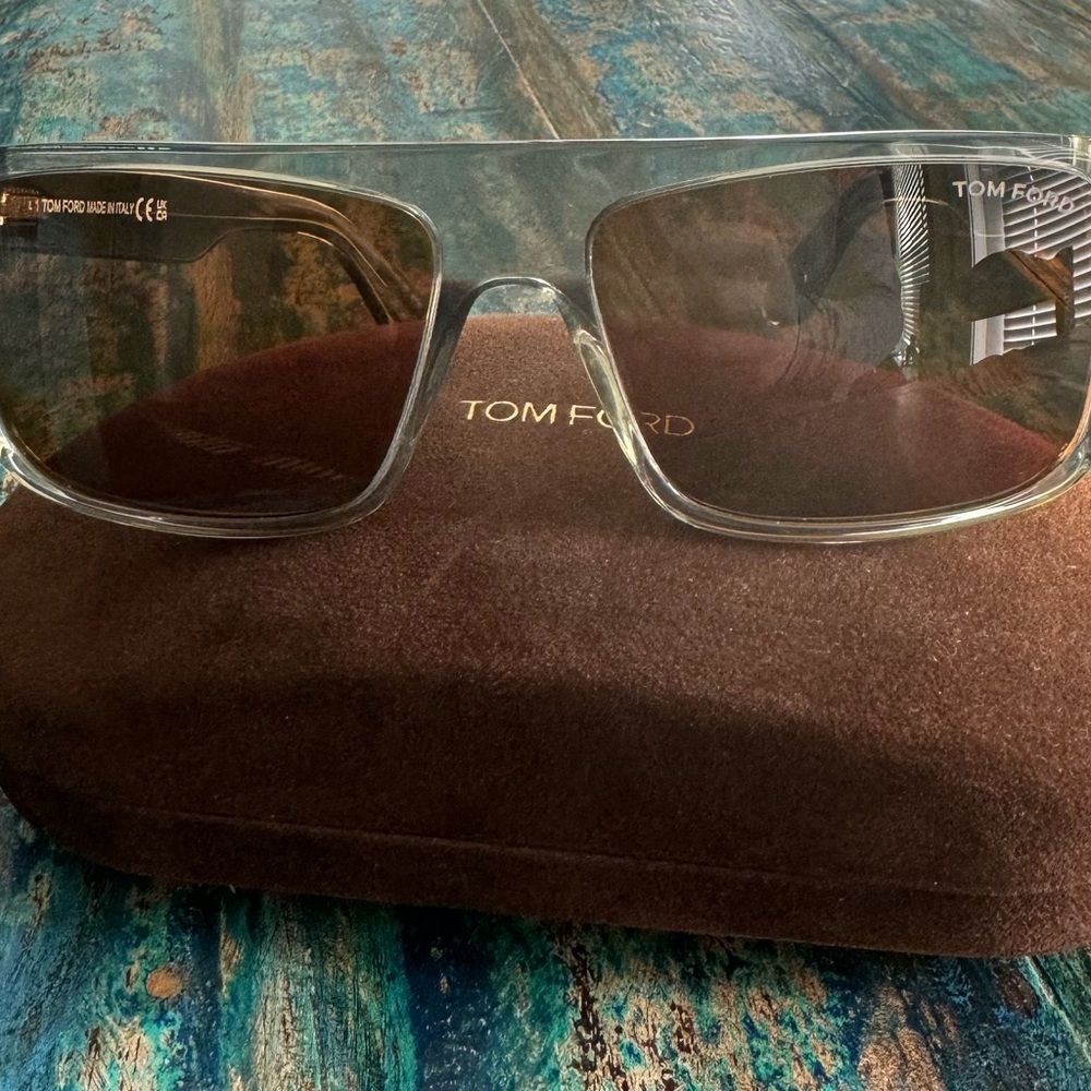 NEW TOM FORD SUNGLASSES